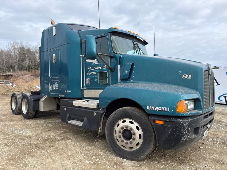 2002-kenworth-t600-image-7