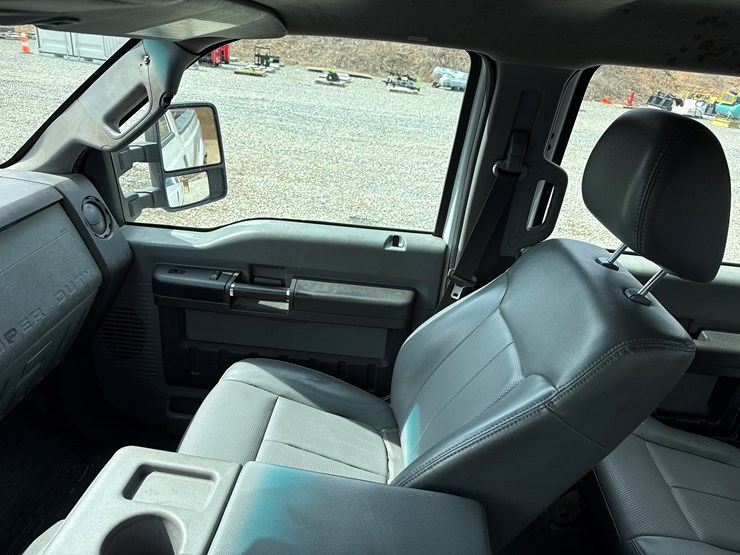 2011-ford-f350-image-41