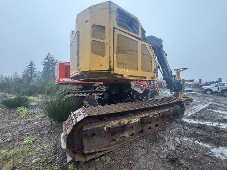 2017-tigercat-lx830d-image-5