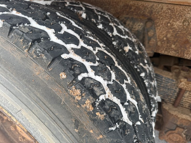 #1113-•-1990-ford-quad-axle-dump-truck-image-67