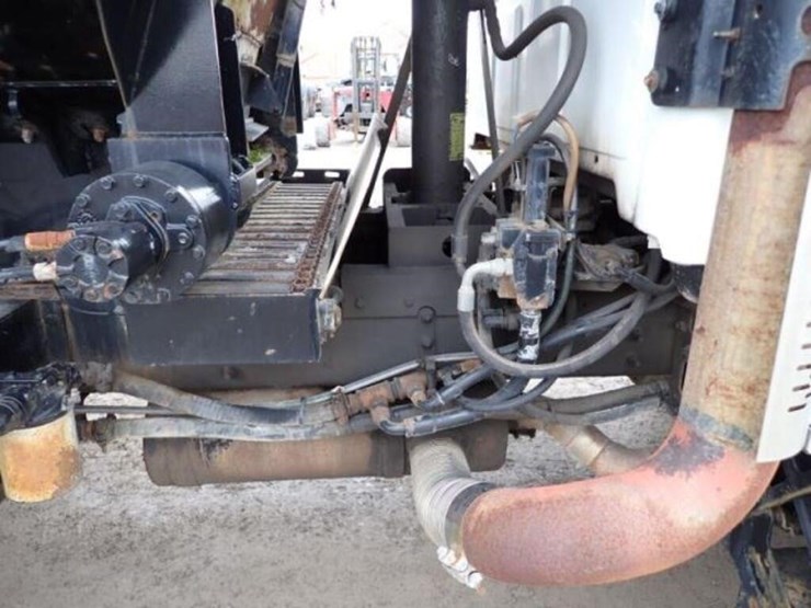 1999-sterling-l9513-image-60