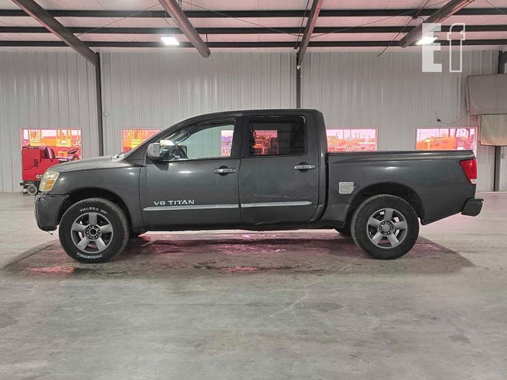 2006-nissan-titan-image-5