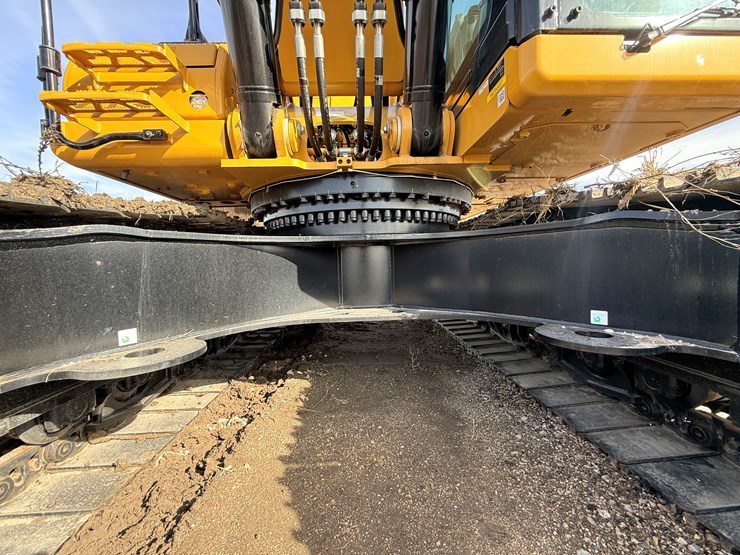 #1968-•-caterpillar-excavator-image-31