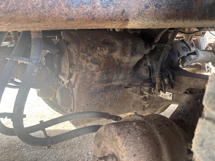 1999-sterling-l9513-image-74