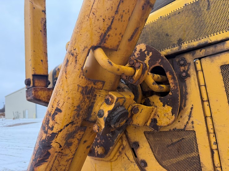 john-deere-850-image-26