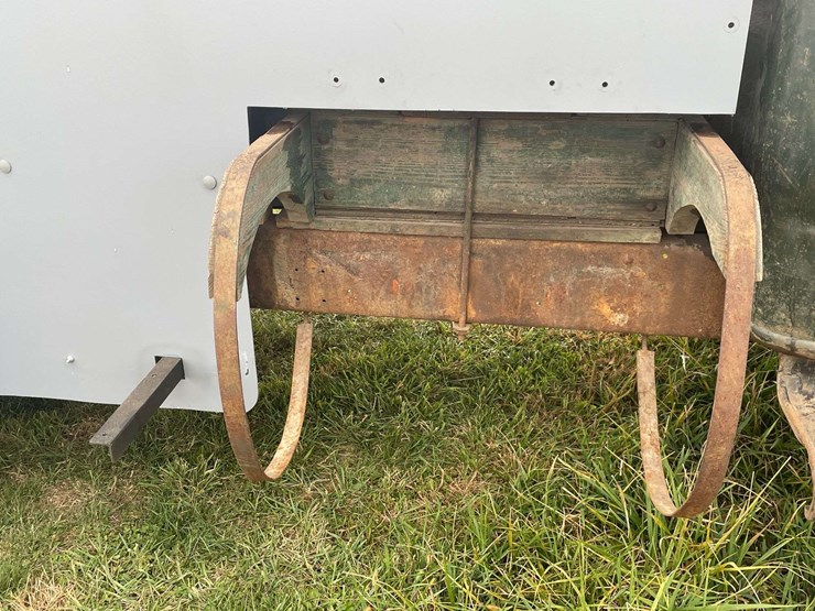 1935-ford-wrecker-image-20