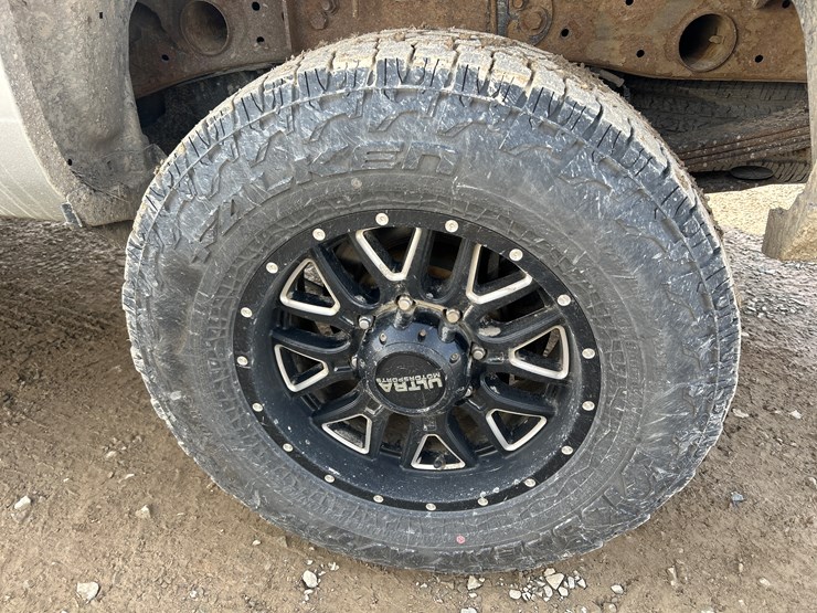 2018-chevrolet-2500-image-69