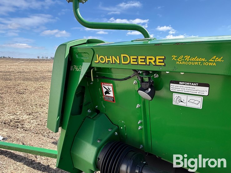 2012-john-deere-608c-stalkmaster-image-10