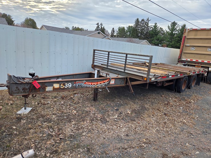 #2358-•-2006-iron-steer-8r20hdi-roll-off-trailer-image-1