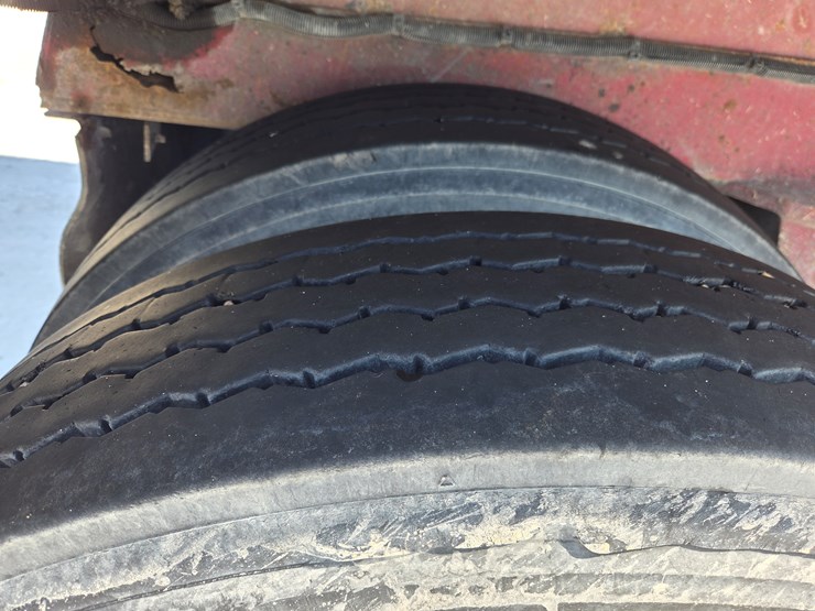 1998-massey-ferguson-8-image-31