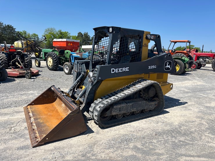 2019-deere-325g-image-1