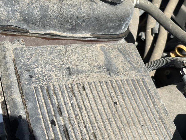 2012-gmc-sierra-2500-image-8