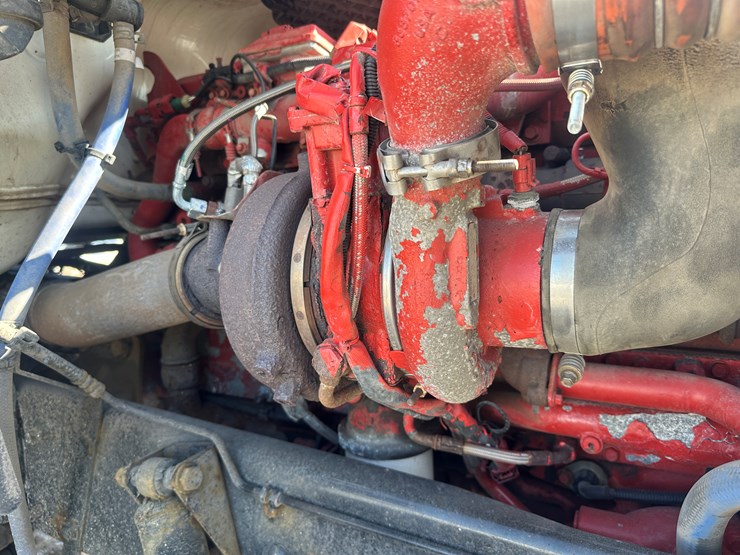 2017-kenworth-t680-image-55