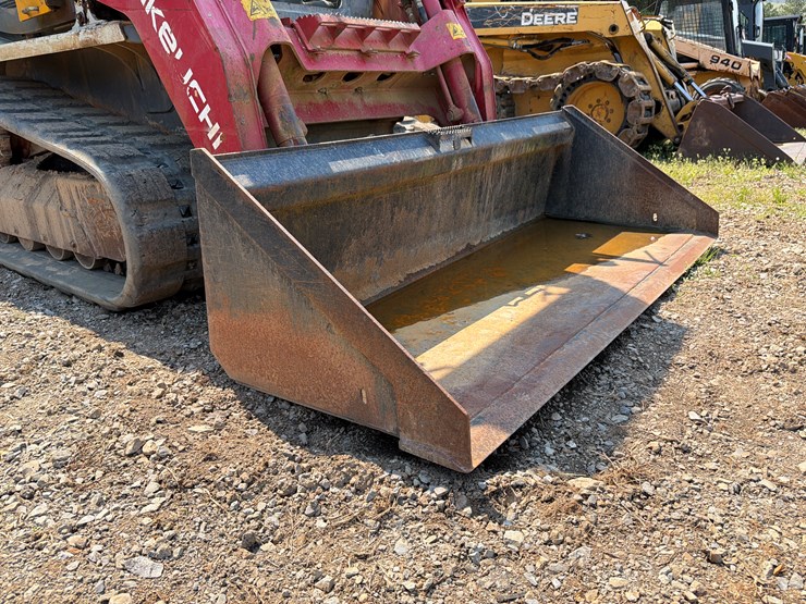 2016-takeuchi-tl10v2-image-90