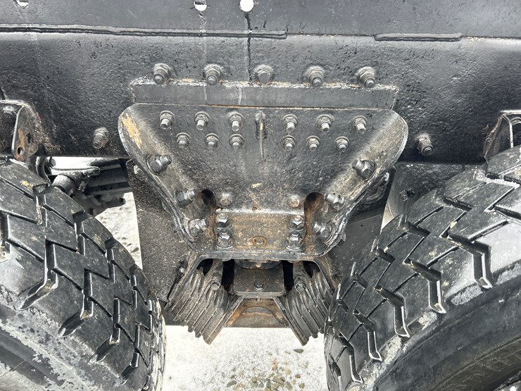 2007-kenworth-w900-image-28