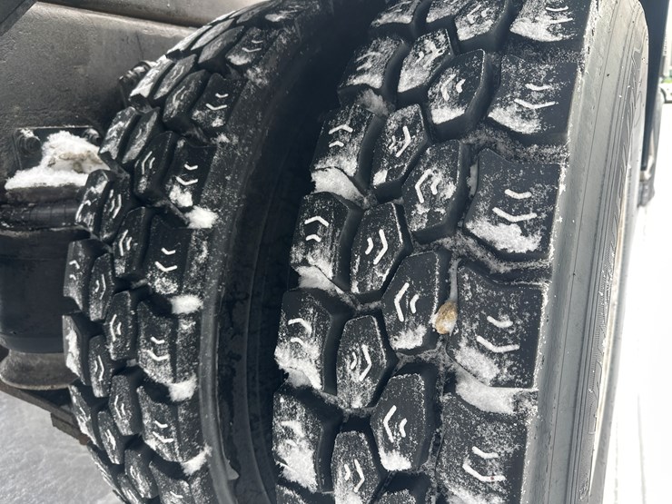 2009-caterpillar-c13-image-64