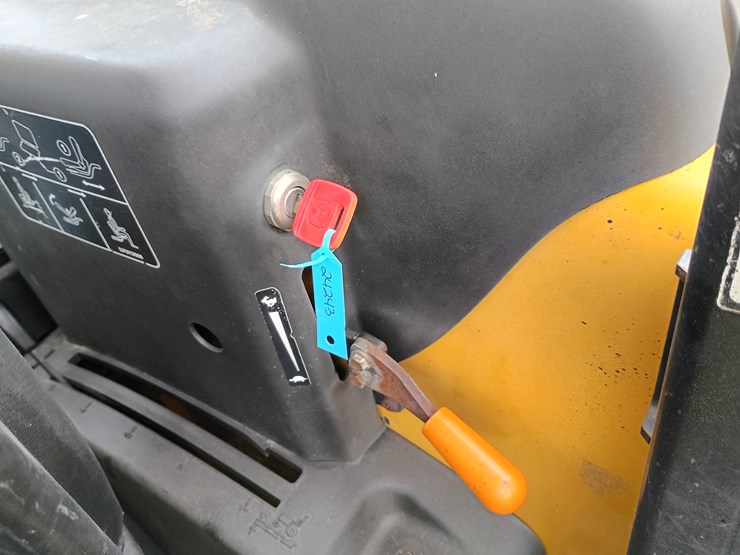 john-deere-110-image-36