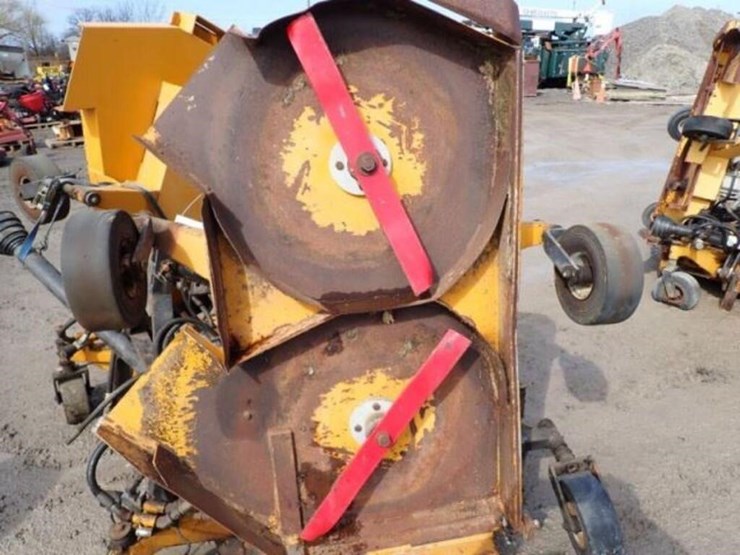 trackless-m14-pto-batwing-mower-421-image-13