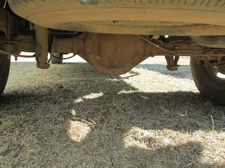 2001-gmc-1500hd-image-8