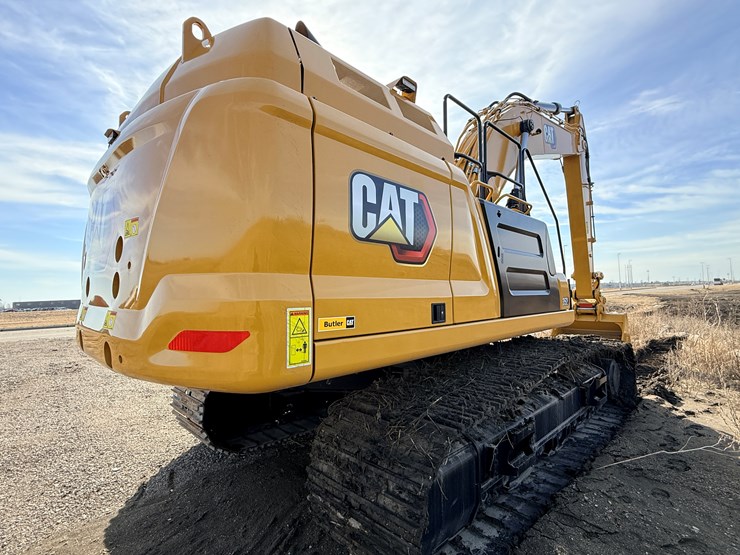 #1968-•-caterpillar-excavator-image-16