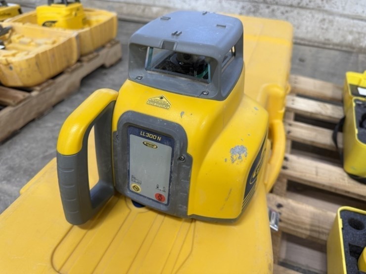 spectra-precision-ll300n-laser-level-image-2