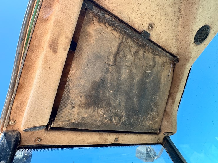 john-deere-3400-image-30