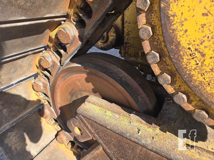 2006-caterpillar-d6r-xl-iii-image-26