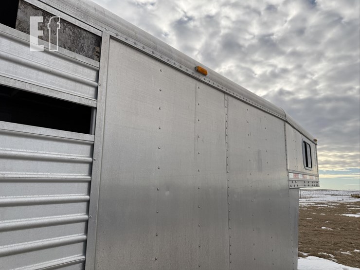 2001-featherlite-16-ft-image-21