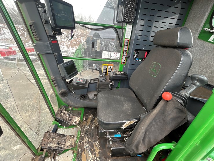 massey-ferguson-8-image-103