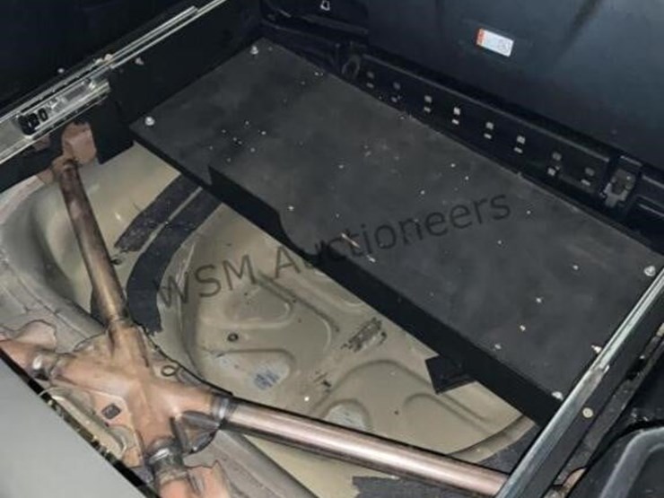 2017-ford-explorer-suv-image-26