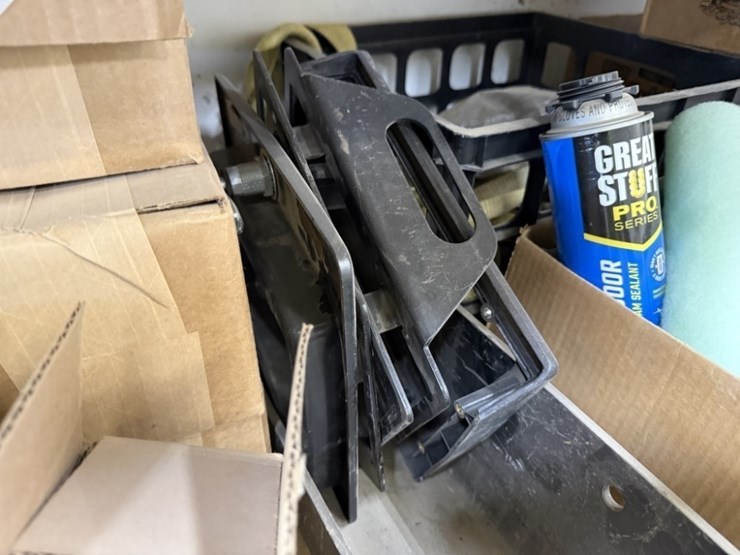 caterpillar-335-image-12