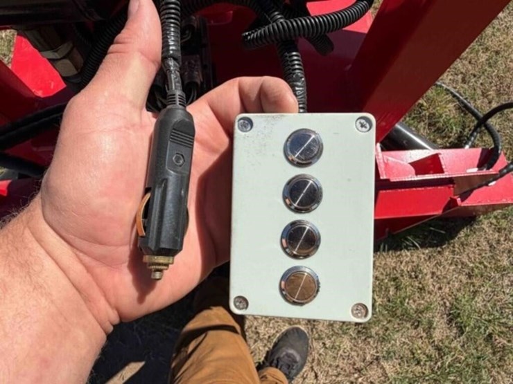 skid-steer-tree-scissors-image-5