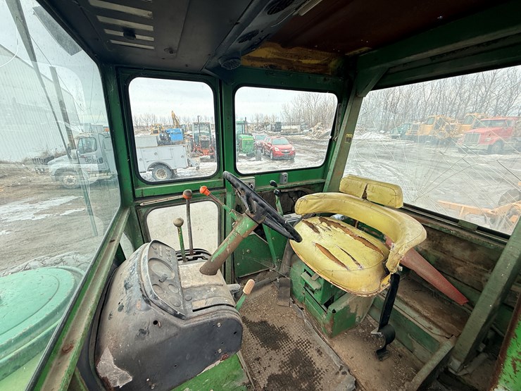 1973-john-deere-7520-image-45