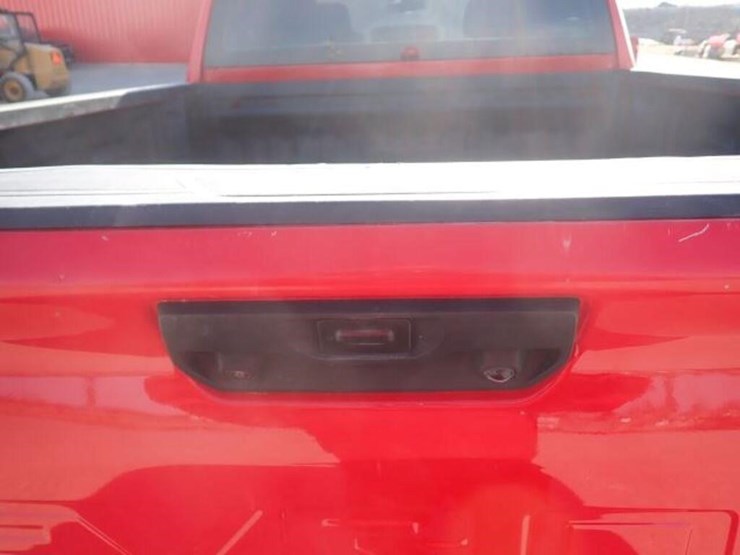 2022-chevrolet-2500hd-image-86