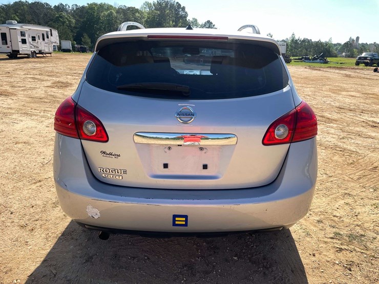 2014-nissan-rogue-image-6