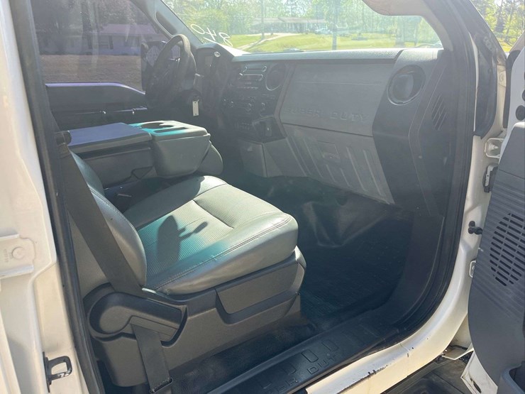 2014-ford-f350-image-6