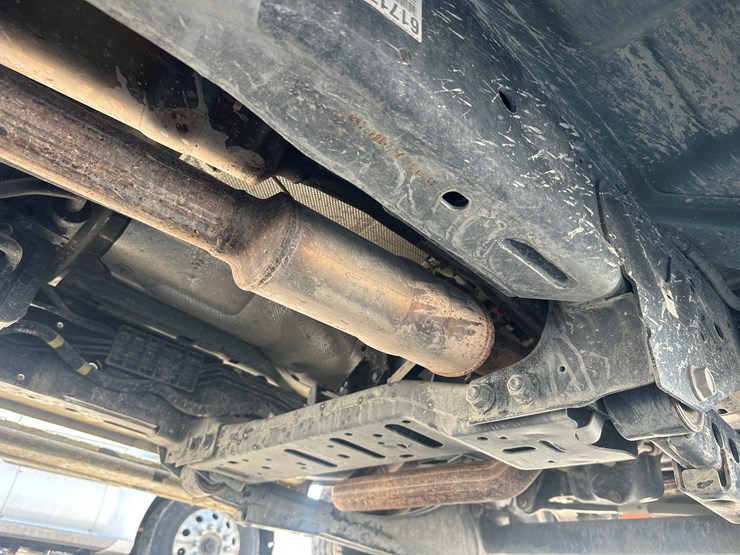 2020-dodge-3500-image-60