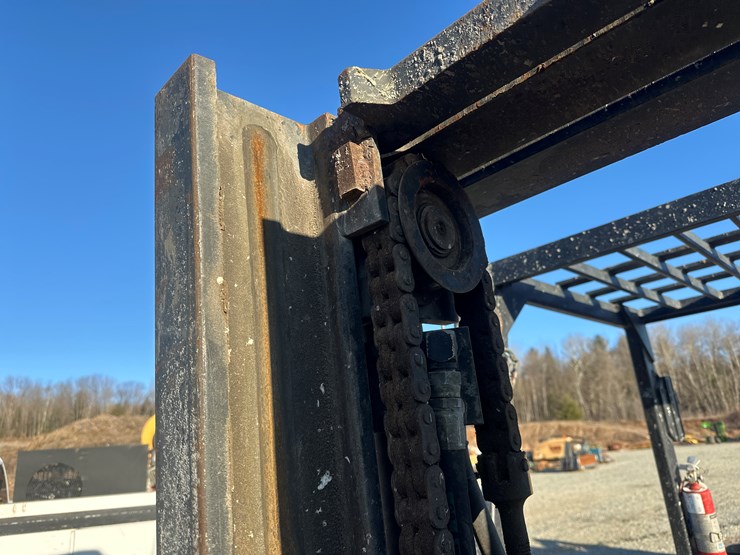 massey-ferguson-8-image-25