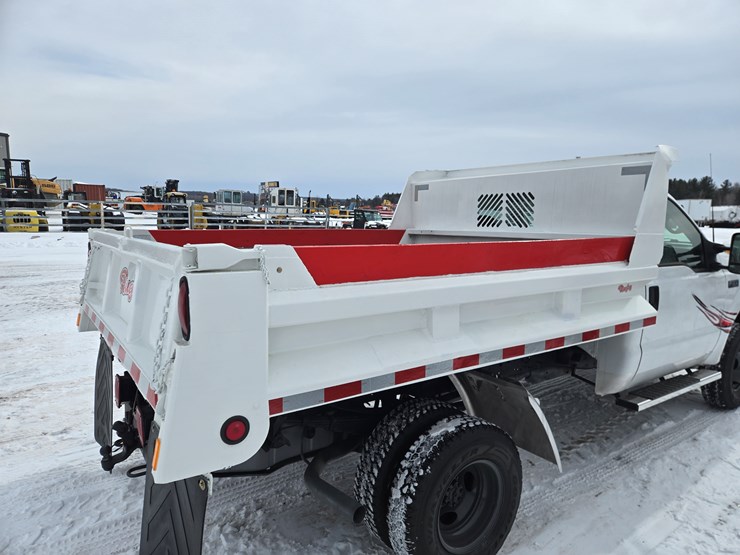 2001-ford-f350-image-16