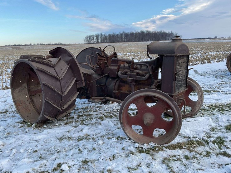 fordson-(england)-with-hamilton-rear-end-image-5