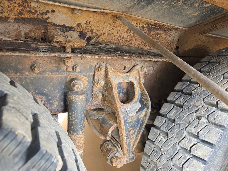 1993-international-9200-image-28