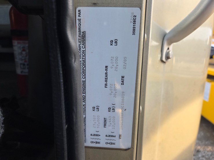 2005-caterpillar-c13-image-86