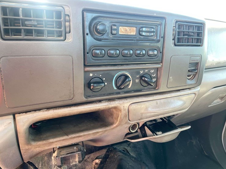 1999-ford-f350-image-13