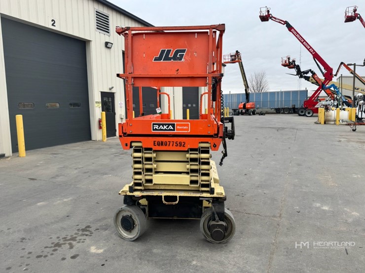 2018-jlg-3246es-image-4
