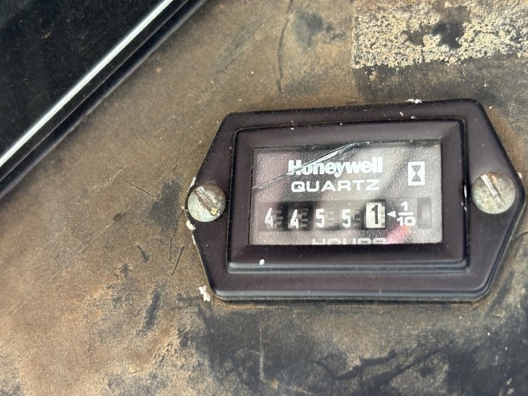 madill-3800ll-image-3