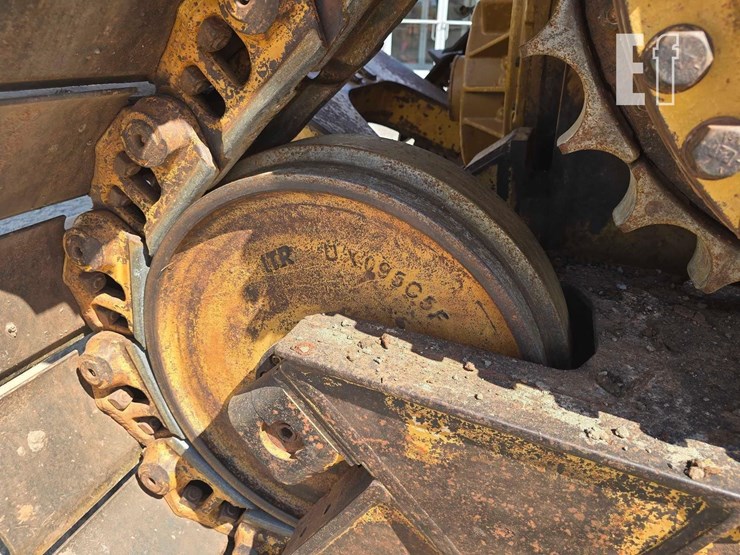 2006-caterpillar-d6r-iii-image-37