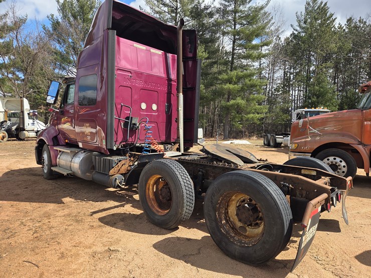 2012-international-prostar-image-3