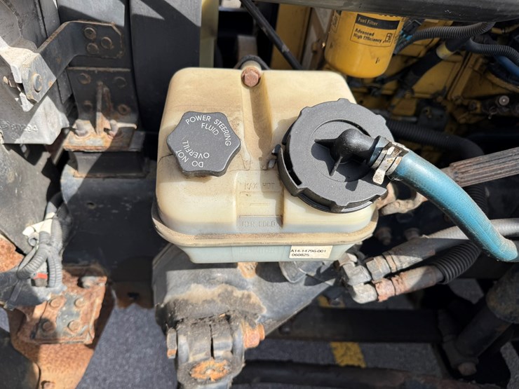 #2160-•-2006-freightliner-business-class-m2-box-truck-image-41