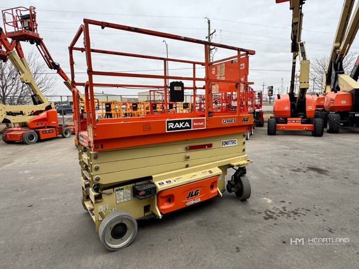 2018-jlg-3246es-image-6