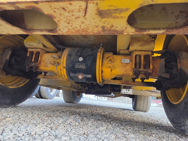 massey-ferguson-8-image-43